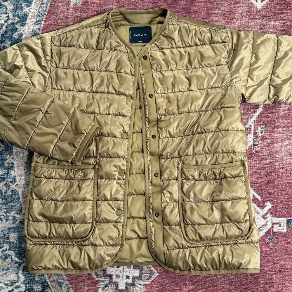 EVERLANE ReNew Channeled Liner Size Small - Picture 2 of 12